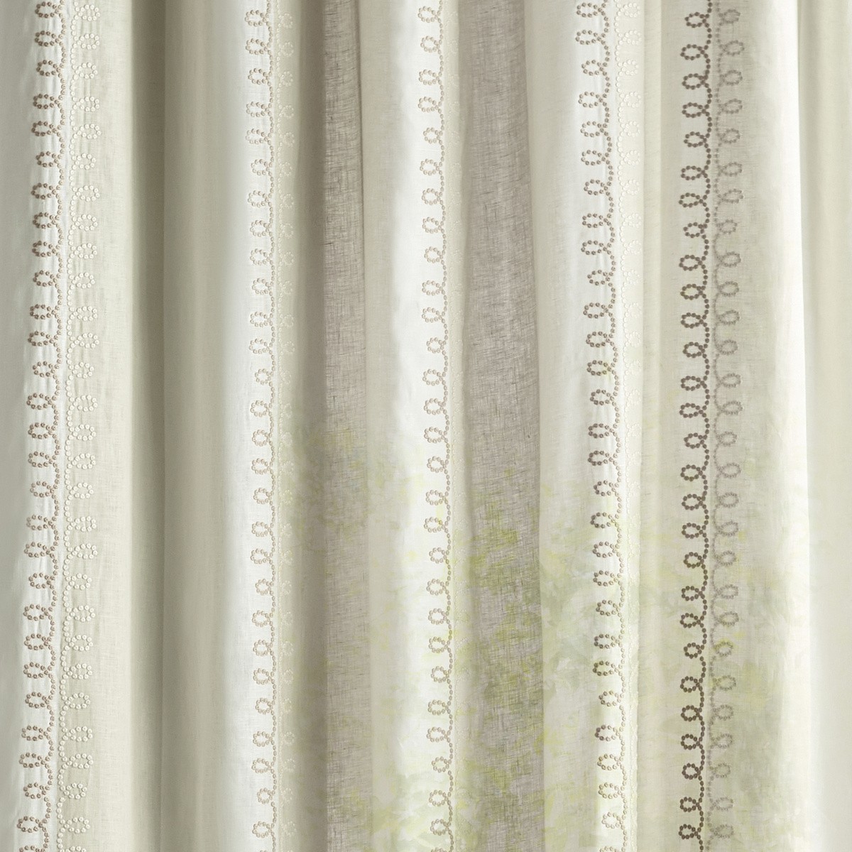 ts8246-099-131.jpg