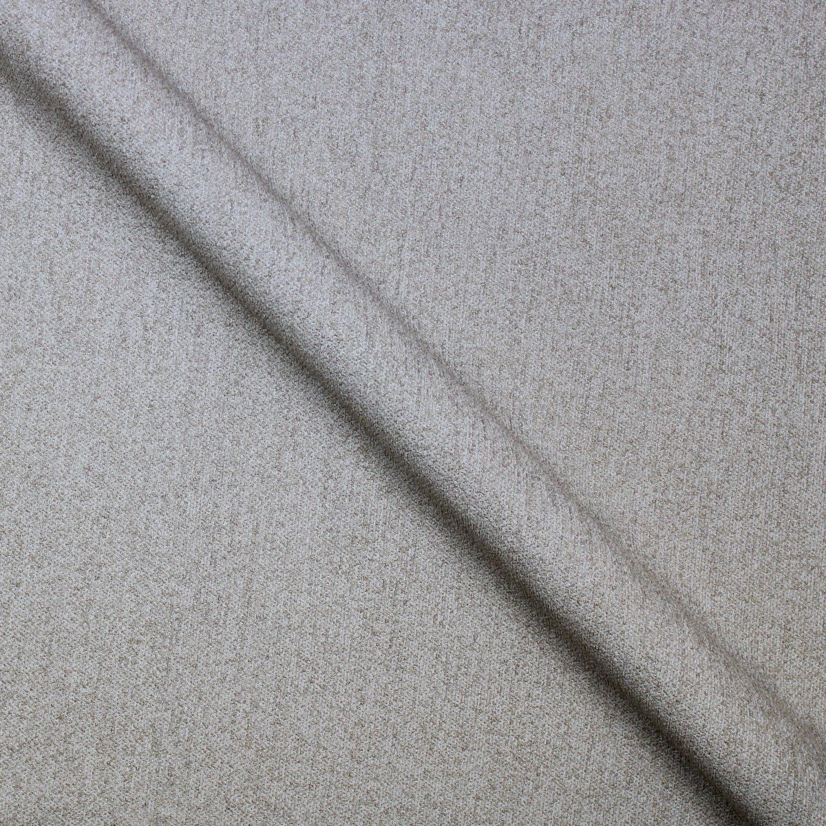 tp1542-t03-270.jpg