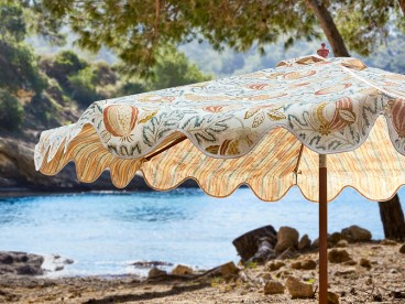 The latest in outdoor fabrics for adorning gardens and terraces